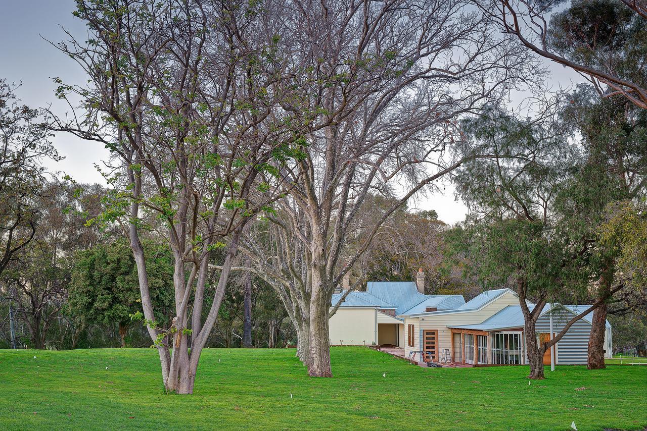 Maya Maya At Mandoon Estate Hotel West Swan